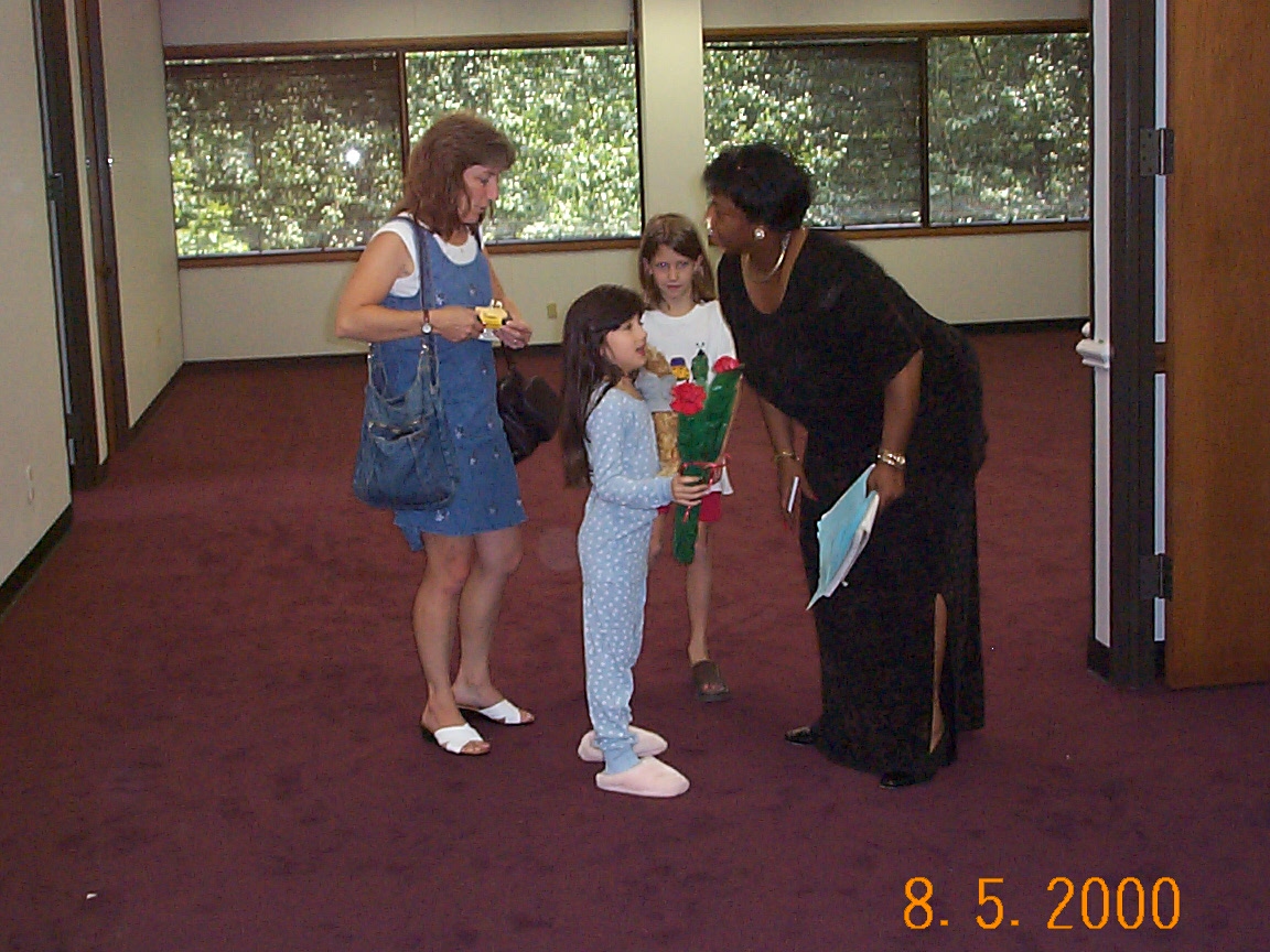 ./2000/Carina's Modeling Class/DCP00244.JPG